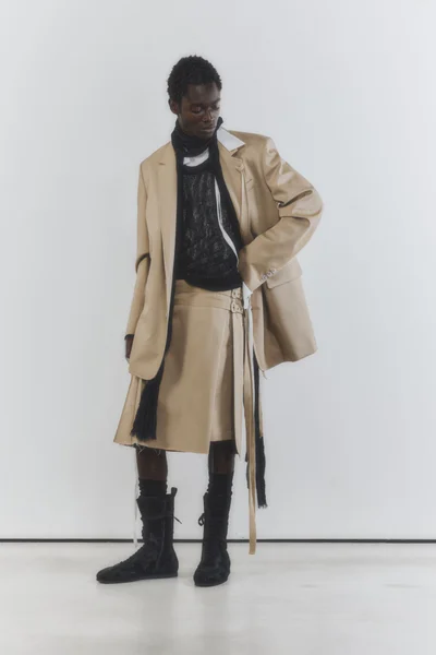 Look 9
